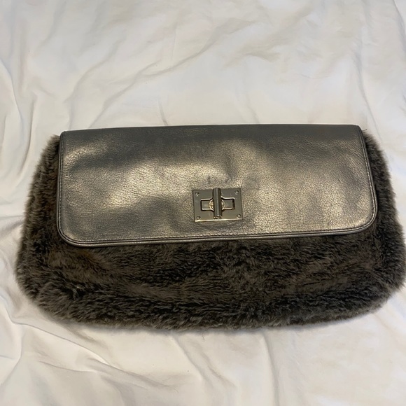 Guess clutch - Picture 1 of 4